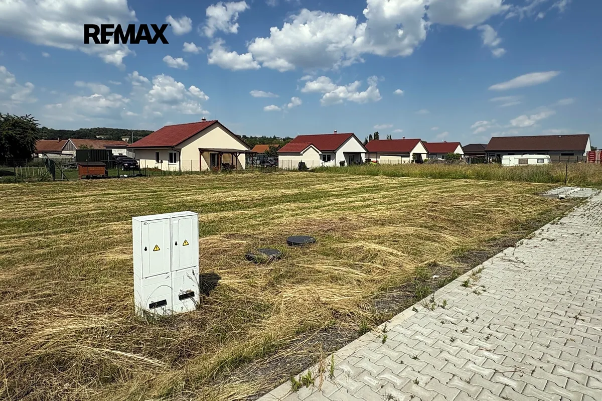 Prodej stavebního pozemku 712 m²